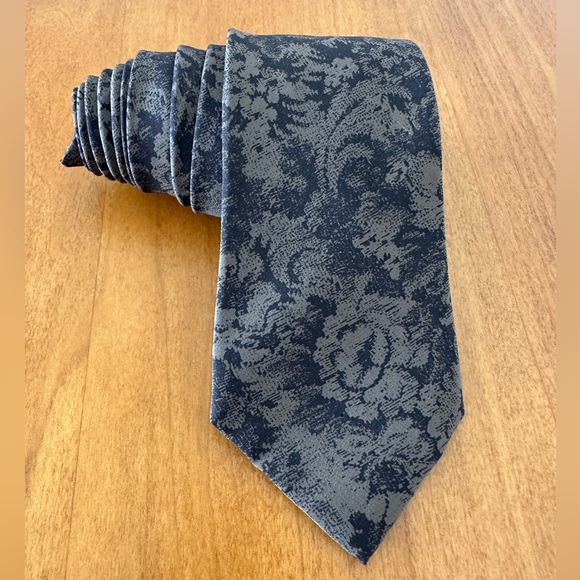 Valentino Other - Valentino Cravatte Vintage Silk Brown Floral Men's Tie - Made in Italy.